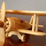 aviao-de-madeira-asa-dupla-para-decoracao-e-brinquedo